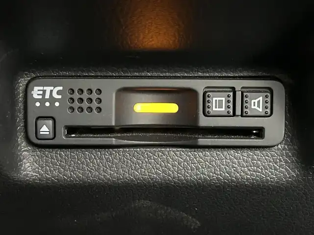 ホンダ シャトル ハイブリッド X ホンダセンシング 大阪府 2020(令2)年 3.8万km クリスタルブラックパール 純正ナビTV バックカメラ ハーフレザー シートヒーター レーダークルコン 衝突軽減ブレーキ レーンアシスト スマートキー プッシュスタート パドルシフト オートライト LEDヘッドライト ETC