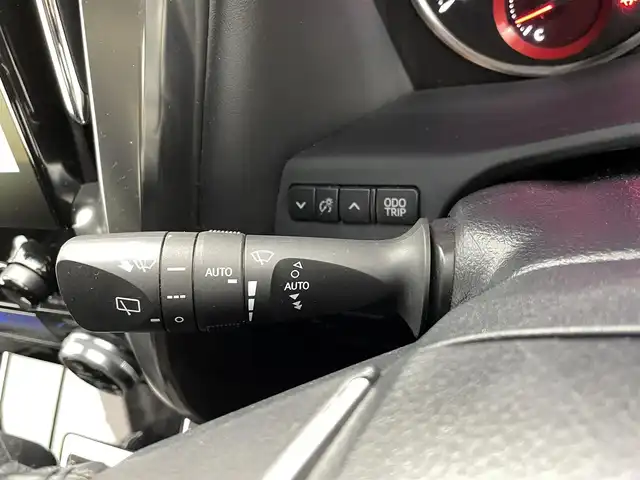 トヨタ アルファード S Cパッケージ 熊本県 2020(令2)年 5.9万km ホワイトパールクリスタルシャイン 禁煙車　/JBLサウンド/サンルーフ/純正ナビ（ＣＤ・ＤＶＤ・フルセグ・ＢＴ）/全周囲カメラ　/純正前方ドライブレコーダー　/ビルトインＥＴＣ２．０　/両側パワースライドドア　/モデリスタエアロフル/トヨタセーフティーセンス/・駐車時支援パーキングサポートシステム/・車線逸脱警報/・プリクラッシュセーフティ/・ブラインドスポットモニター/・リアクロストラフィックアラート/・先行車発進お知らせ機能/・レーダークルーズコントロール/前席シートヒーター/前席エアーシート/ステアリングヒーター/助手席・2列目オットマン/パワーバックドア/デジタルインナーミラー/純正フロアマット/純正１８インチAW/オートライト/オートマチックハイビーム/LEDヘッドライト/フォグランプ/スマートキー/プッシュスタート