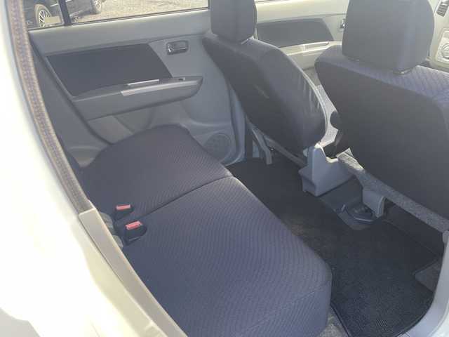 スズキ ワゴンＲ FX－LTD 埼玉県 2010(平22)年 8.4万km パールホワイト 社外７インチメモリナビ＆フルセグＴＶ/（ＣＤ＆ＤＶＤ＆ＢＴ）/社外ＥＴＣ/ミラー型ドライブレコーダー/ＨＩＤヘッドライト/純正１４inアルミホイール/純正エアロ/スマートキー/プッシュスタート/ヘッドライトレベライザー/Ｗエアバック/ＡＢＳ/横滑り防止装置/盗難防止装置/ドアバイザー/フロアマット/新車保証書/取扱説明書/スマートスペアキー有