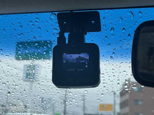 ダイハツ ムーヴ カスタム X LTD 静岡県 2011(平23)年 9.6万km パールホワイトⅢ /ワンオーナー//純正ナビ/ワンセグTV//純正CD/DVD//バックカメラ//ディスチャージ//スマートキー//フォグLEDライト//スペアキー//純正14インチAW//保証書//取説