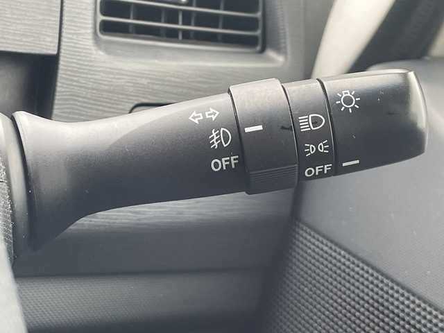 ダイハツ ムーヴ カスタム X LTD 静岡県 2011(平23)年 9.6万km パールホワイトⅢ /ワンオーナー//純正ナビ/ワンセグTV//純正CD/DVD//バックカメラ//ディスチャージ//スマートキー//フォグLEDライト//スペアキー//純正14インチAW//保証書//取説