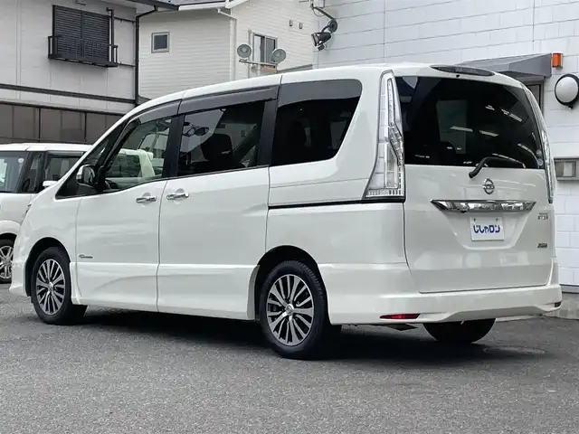 日産 セレナ