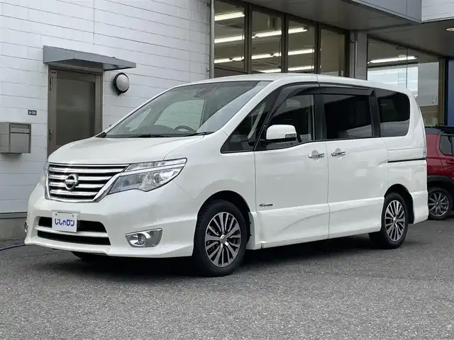 日産 セレナ