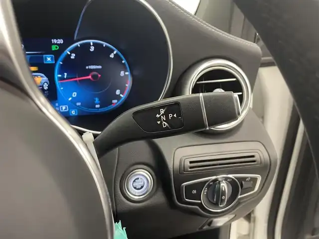 メルセデス・ベンツ ＧＬＣ２２０