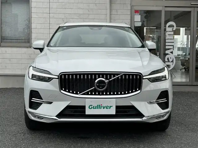 ボルボ ボルボ ＸＣ６０ アルティメット B5 AWD 埼玉県 2024(令6)年 0.3万km クリスタルホワイトP 1オーナー/純正ナビ/全周囲カメラ/harman/kardonサウンド/BT・Applecarplay/サンルーフ/ルーフレール/衝突軽減B/TRC/クルコン/クリアランスソナー/レーンキープアシスト/BSM/パワーシート(D+N席)/メモリーシート(D+N席)/シートヒーター(D+N+後部席)/シートクーラー(D+N席)/置くだけ充電/LEDヘッドライト/オートハイビーム/電格ミラー/パワーバックドア/ETC/スマートキー2本/保証書/取扱説明書