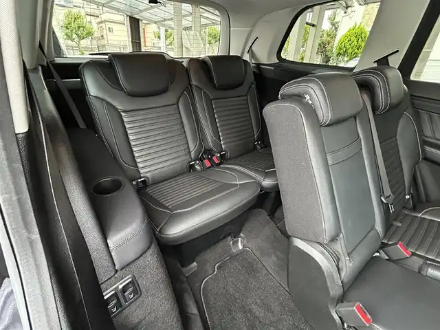 メルセデス・ベンツ ＧＬＳ３５０ｄ 4マチックスポーツ 埼玉県 2017(平29)年 4.6万km オブシディアンブラック Wサンルーフ/黒革シート/シートヒーター/純正ナビTV/ハーマンカードンサウンド/360度カメラ/ETC2.0/パワーバックドア/クリアランスソナー/LEDヘッドライト/純正21インチAW/戦後360度ドラレコ/アクティブクルーズコントロール/操舵支援付レーンアシスト/衝突軽減ブレーキ/プッシュスタート/スマートキー/スペアキー/業者施工内外装仕上げ済み/保証書付整備手帳/取扱説明書