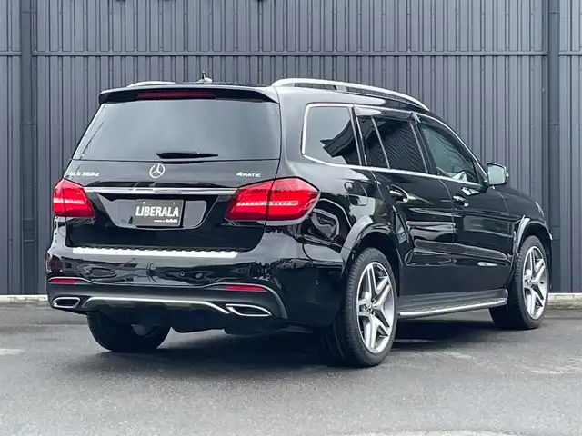 メルセデス・ベンツ ＧＬＳ３５０ｄ 4マチックスポーツ 福島県 2017(平29)年 4.6万km オブシディアンブラック パナメリカーナグリル（純正グリル積込）/パノラマサンルーフ/Harman Kardonサウンド/レーダーセーフティパッケージ/・レーンキーピングアシスト/・ブラインドスポットモニター/・ディストロニックプラス/黒ナッパレザーシート/メモリ付パワーシート/全席シートヒーター/温冷カップホルダー/純正HDDナビ/360°カメラ/CarPlay/フルセグTV/純正21インチAW/パワーバックドア/アンビエントライト/パドルシフト/エアサス/サイドバイザー/前後ドラレコ/取扱説明書/保証書/スペアキー