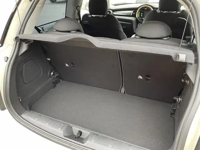 ＭＩＮＩ ミニ クーパーSD 栃木県 2020(令2)年 1.6万km 白 ワンオーナー /インテリジェントセーフティ/コンフォートアクセス/ナビ /バックカメラ/ACC/ミラーETC/LEDヘッドライト/オートライト/パークディスタンスコントロール