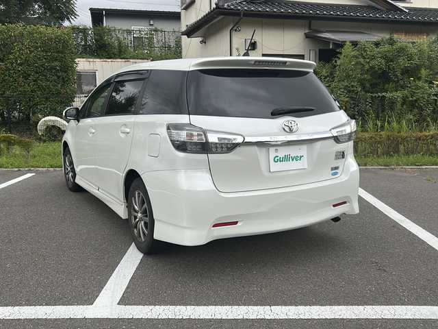 トヨタ ウィッシュ 1．8S 福島県 2014(平26)年 9.7万km ホワイトパールクリスタルシャイン 社外ナビ/BT、ワンセグTV、MSV、/ETC/リモコンキー/オートライト/ドアバイザー/純正AW