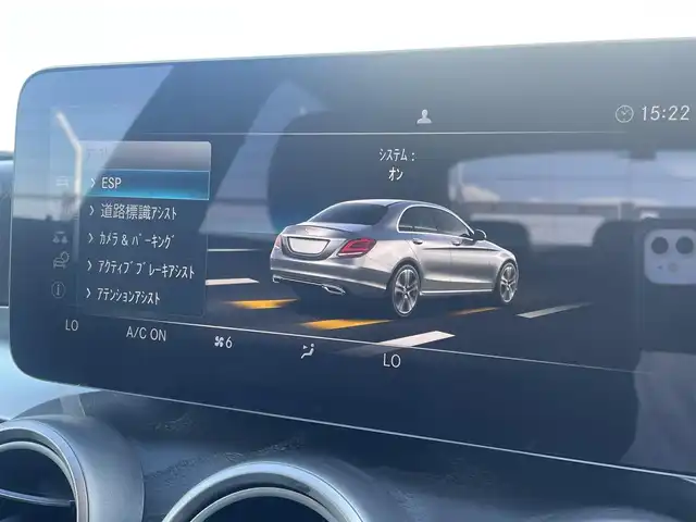 メルセデス・ベンツ Ｃ２２０ｄ アバンギャルド　AMGライン 東京都 2018(平30)年 4.3万km 白 後期モデル/メーカーナビ/フルセグTV/Apple CAR PLAY/ACC/BSM/LKA/エアサス/黒革シート/シートヒーター/パドルシフト/前後ドラレコ/ETC2.0