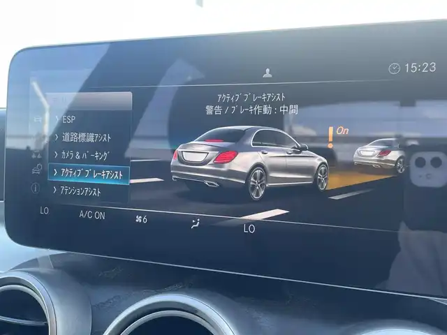 メルセデス・ベンツ Ｃ２２０ｄ アバンギャルド　AMGライン 東京都 2018(平30)年 4.3万km 白 後期モデル/メーカーナビ/フルセグTV/Apple CAR PLAY/ACC/BSM/LKA/エアサス/黒革シート/シートヒーター/パドルシフト/前後ドラレコ/ETC2.0
