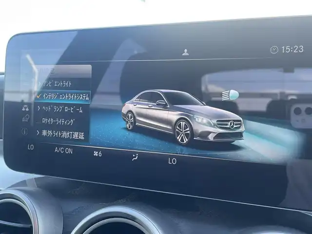 メルセデス・ベンツ Ｃ２２０ｄ アバンギャルド　AMGライン 東京都 2018(平30)年 4.3万km 白 後期モデル/メーカーナビ/フルセグTV/Apple CAR PLAY/ACC/BSM/LKA/エアサス/黒革シート/シートヒーター/パドルシフト/前後ドラレコ/ETC2.0