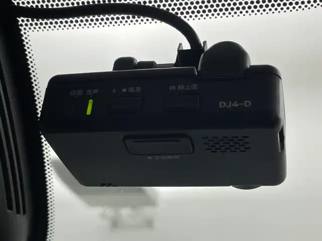 日産 セレナ e－パワー ハイウェイスター V 兵庫県 2020(令2)年 4万km ダークメタルグレー/ダイヤモンドブラック 純正１０インチナビ(MM519D-L)/【フルセグ/BT/CD/DVD/USB】/純正１１インチフリップダウンモニター　/プロパイロット　/全周囲カメラ　/パーキングアシスト　/両側電動スライドドア　/レーダークルーズコントロール　/ＥＴＣ　/純正ドライブレコーダー（前側）/コーナーセンサー（前後）/アイドリングストップ/スペアキー×1/踏み間違い防止装置/オートブレーキホールド/後席サンシェイド/ステアリングスイッチ/ドアバイザー