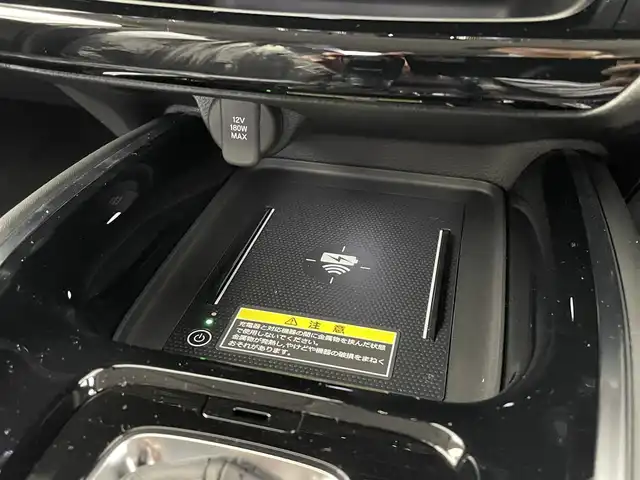 ホンダ ヴェゼル ハイブリッド e:HEV Z 大分県 2025(令7)年 0.1千km プラチナホワイトパール 登録済未使用車/純正ディスプレイオーディオ/フルセグTV/Bluetooth/applecarplay/androidauto/シートヒーター（D/N）/置くだけ充電/ETC2.0/オートホールド/電子パーキング/ステアリングヒーター/パワーバックドア/オートライト/ホンダセンシング/・レーダークルーズコントロール/・オートハイビーム/・衝突軽減ブレーキ/・BSM