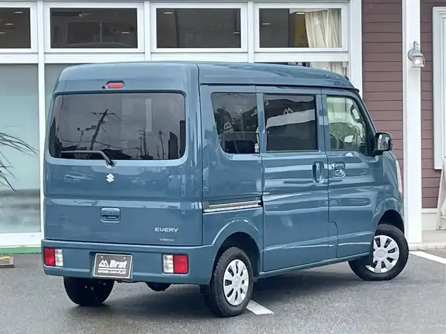 スズキ エブリイ JOINターボ 栃木県 2024(令6)年 0.1万km デニムブルーメタリック 【電子制御式4WD】/SUZUKIセーフティサポート/純正7インチディスプレイオーディオ/Bluetooth接続/バックカメラ/両側パワースライド/運転席シートヒーター/リヤヒーター/LEDヘッドライプ/ヘッドライトレベライザー/オートライト/ハイビームアシスト/USB電源ソケット(TypeA/TypeC)/キーレスプッシュスタート/LEDルームランプ/オートエアコン