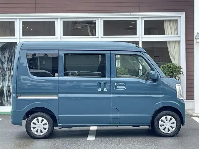 スズキ エブリイ JOINターボ 栃木県 2024(令6)年 0.1万km デニムブルーメタリック 【電子制御式4WD】/SUZUKIセーフティサポート/純正7インチディスプレイオーディオ/Bluetooth接続/バックカメラ/両側パワースライド/運転席シートヒーター/リヤヒーター/LEDヘッドライプ/ヘッドライトレベライザー/オートライト/ハイビームアシスト/USB電源ソケット(TypeA/TypeC)/キーレスプッシュスタート/LEDルームランプ/オートエアコン