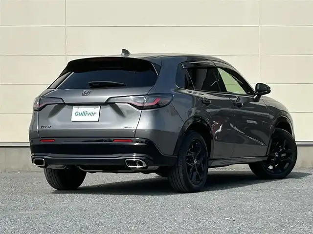 ホンダ ＺＲ－Ｖ ハイブリッド e:HEV Z ブラックスタイル 茨城県 2024(令6)年 0.6万km スーパープラチナグレーメタリック 本革シート/前席シートヒーター/前席パワーシート/純正インターナビ・フルセグTV/バックカメラ/BOSEサラウンドシステム/パワーバックドア/ホンダセンシング/　衝突軽減ブレーキ/　後方誤発進抑制機能/　歩行者事故低減ステアリング/　渋滞追従機能付アダプティブクルーズコントロール/　車線維持支援システム/　先行車発進お知らせ機能/　標識認識機能/　ブラインドスポットインフォメーション/　誤発進抑制機能/　近距離衝突軽減ブレーキ/　路外逸脱抑制機能/　トラフィックジャムアシスト/　パーキングセンサーシステム/純正１８インチアルミホイール/ワイヤレス充電器/パドルシフト/ステアリングヒーター/LEDヘッドライト/プッシュスタート/ビルトインETC2.0
