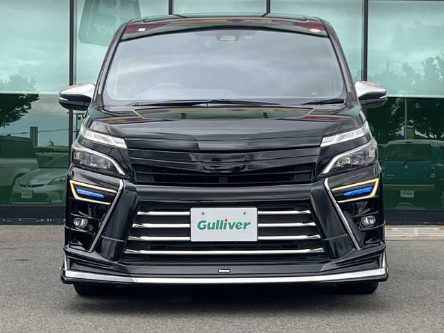 トヨタ ヴォクシー ZS 煌 和歌山県 2019(平31)年 6.9万km ブラック モデリスタエアロ/モデリスタシグネチャーイルミブレード/純正１０インチナビ/バックカメラ/フルセグTV/純正12.1型フリップダウンモニター/純正前後ドライブレコーダー/プリクラッシュセーフティー/クルーズコントロール/社外グリル/車高調/後席サンシェード/LEDヘッドライト/オートライト/オートマチックハイビーム