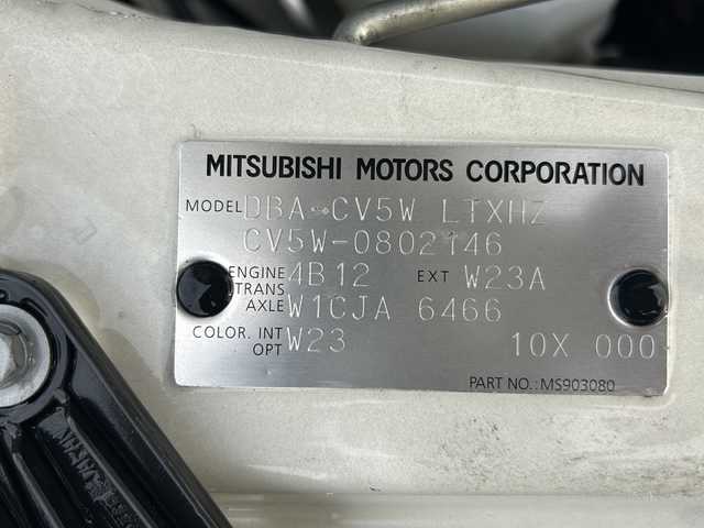 三菱 デリカＤ：５ G－Premium 福島県 2013(平25)年 7.3万km ウォームホワイトパール 4WD 純正ナビ ワンセグTV Bluetooth 両側パワースライドドア バックサイドフロントカメラ ETC パワーバックドア オートクルーズ シートヒーター ロックフォードサウンド パワーシート パドルシフト HIDヘッドライト フォグランプ