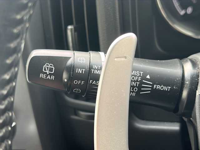 三菱 デリカＤ：５ G－Premium 福島県 2013(平25)年 7.3万km ウォームホワイトパール 4WD 純正ナビ ワンセグTV Bluetooth 両側パワースライドドア バックサイドフロントカメラ ETC パワーバックドア オートクルーズ シートヒーター ロックフォードサウンド パワーシート パドルシフト HIDヘッドライト フォグランプ