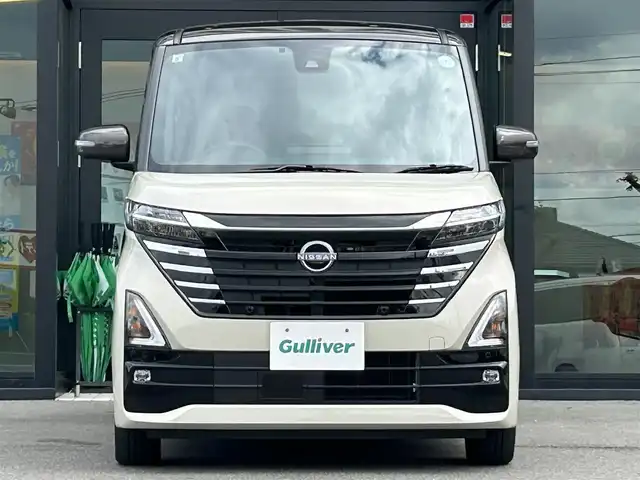 日産 ルークス ハイウェイスター X 愛媛県 2024(令6)年 0.9万km フローズンバニラパール/アッシュブラウンM 純正9型ナビ/全周囲カメラ/両側電動スライドドア/左側ハンズフリースライド/インテリジェントルームミラー/セーフティシールド/衝突被害軽減装置/車線逸脱防止装置/クリアランスソナー/リアサーキュレーター/後席サンシェイド/LEDヘッドライト/アイドリングストップ/ステアリングリモコン/電格ミラー/ヘッドライトレベライザー/シガーソケット/現状サマー(純正AW)(155/65/R14)/BRIDGESTONE EcoPia/禁煙車