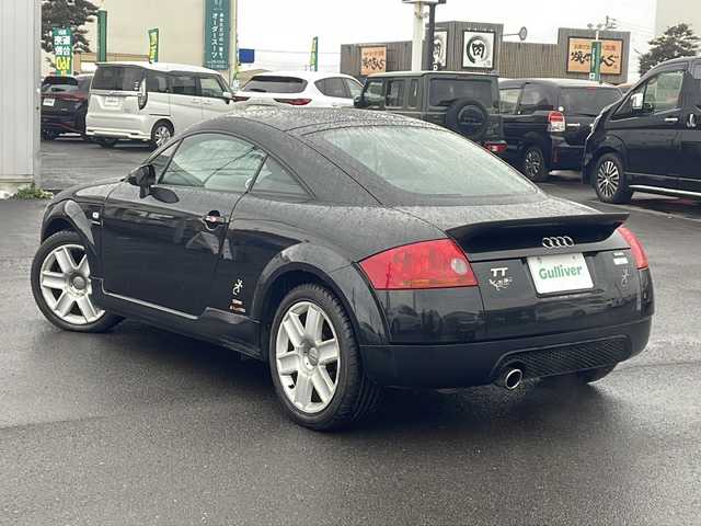 アウディ ＴＴクーペ 1．8T Sライン 鹿児島県 2006(平18)年 5.8万km 黒 純正オーディオ/ETC/シートヒーター/リモコンキー/MTモード付きAT/オートエアコン