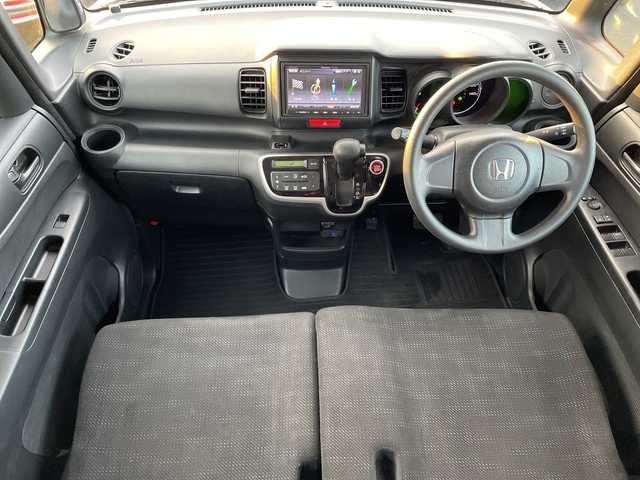 ホンダ Ｎ ＢＯＸ G 山口県 2016(平28)年 6.1万km プレミアムアイボリーP スマートキー×2/社外ナビ【CN-E205D】/ワンセグTV/CD/USB/AUX/フロアマット/ドアバイザー/ETC/電動格納ミラー/ヘッドライトレベライザー/運転席ハイトアジャスター/バニティーミラー/保証書/取扱説明書