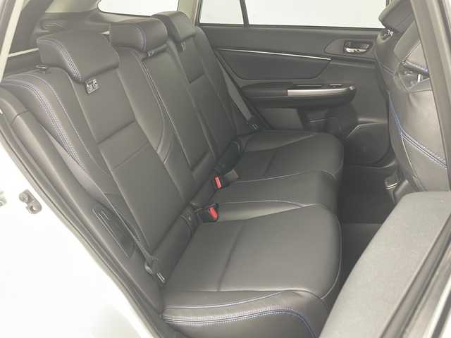 スバル レヴォーグ 1．6GT－S アイサイト 道央・札幌 2014(平26)年 5.3万km クリスタルホワイトP ・４WD/・寒冷地仕様/・アイサイト/・社外ナビ（CD/DVD/BT/フルセグTV）/・バックカメラ/・レザーシート/・シートヒーター（前席）/・パワーシート（前席）/・パドルシフト/・アイドリングストップ/・横滑り防止/・ETC/・ＬＥＤヘッドライト/・スマートキー/・純正フロアマット