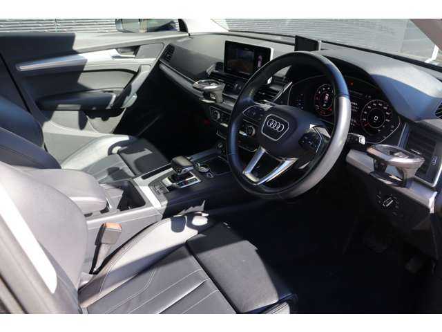 アウディ Ｑ５ ブラックエディション 大分県 2019(令1)年 6.4万km 黒 特別仕様車（250台限定）/Audiプレセンス/Audiサイドアシスト/Audiアクティブレーンアシスト/アダプティブクルーズコントロール/純正ナビ/CarPlay/Bluetooth/バックカメラ/黒革/シートヒーター/パワーシート/ハイビームアシスト/アンビエントライト/純正20インチAW/ETC/純正ドライブレコーダー前後