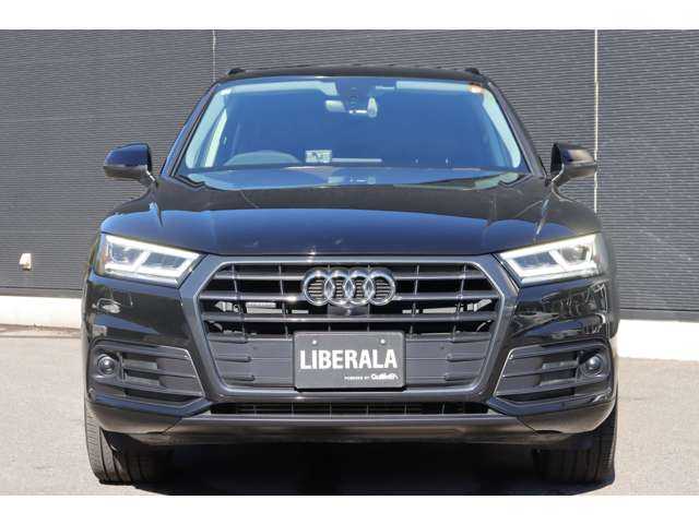 アウディ Ｑ５ ブラックエディション 大分県 2019(令1)年 6.4万km 黒 特別仕様車（250台限定）/Audiプレセンス/Audiサイドアシスト/Audiアクティブレーンアシスト/アダプティブクルーズコントロール/純正ナビ/CarPlay/Bluetooth/バックカメラ/黒革/シートヒーター/パワーシート/ハイビームアシスト/アンビエントライト/純正20インチAW/ETC/純正ドライブレコーダー前後