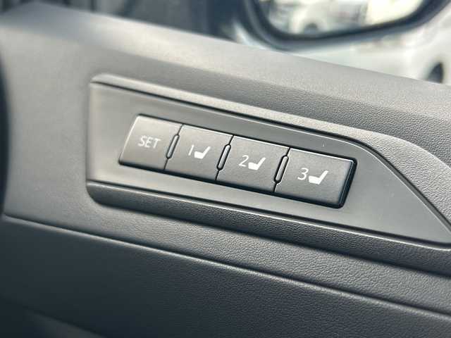 トヨタ アルファード S Cパッケージ 広島県 2020(令2)年 5.9万km ブラック 禁煙/ツインムーンルーフ/セーフティセンス/・プリクラッシュセーフティ/・LTA/LDA/RSA/・先行車発進告知/・オートマチックハイビーム/BSM/RCTA/クリアランスソナー/JBLプレミアムサウンド/純正メーカーナビ/・Bluetooth/CD/DVD/HDMI/フルセグ/パノラミックビューモニター/純正フリップダウンモニター/デジタルインナーミラー/3眼LEDヘッドライト/オートライト/フォグランプ/前ドライブレコーダー（DRT-H68A）/ビルトインETC2.0/合皮シート/シートヒーター/シートベンチレーション/パワーシート/メモリシート/ウッドコンビステアリング/ステアリングスイッチ/ステアリングヒーター/パワーバックドア/スマートキー/プッシュスタート/スペアキー/純正18インチアルミホイール/スペアタイヤ