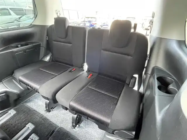 日産 セレナ ハイウェイスター Vセレクション 青森県 2017(平29)年 9.8万km ホワイト ・４WD/・純正9インチメモリナビ（MM517D-L）/・CD/DVD/SD/BT/フルセグTV/・フリップダウンモニター/・プロパイロット/・デジタル ルームミラー/・両側パワースライドドア /・電動パーキングブレーキ/・オートブレーキホールド/・ステアリングスイッチ/・シートヒーター/・LEDヘッドライト/・アイドリングストップ/・ドアバイザー/・ETC/・横滑り防止装置/・純正15インチホイール付きサマータイヤ積