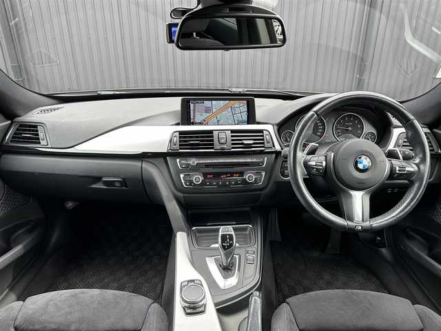 ＢＭＷ ３２０ｉ グランツーリスモ Mスポーツ 福島県 2016(平28)年 4.3万km サファイアブラックP アクティブクルーズコントロール/インテリジェントセーフティ/コンフォートアクセス/レーンキープアシスト/アンビエントライト/メモリー機能付パワーシート/パワーリアゲート/フットオープナー/純正ナビ(BT/USB/AUX/CD/DVD)/バックカメラ/純正18AW/オートライト/ドライブレコーダー(前)/ETC/アイドリングストップ/パドルシフト/ステリングスイッチ/スペアキー
