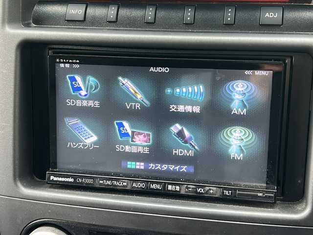 三菱 パジェロ ロング エクシード 石川県 2014(平26)年 14.6万km ウォームホワイトパール 社外ナビ(CN-R300D)/FM AM CD DVD/フルセグTV/ETC/バックカメラ/オートライト/シートヒーター(D席/N席）/クルーズコントロール/100V電源/パワーウィンドウ/パワーステアリング/電動格納ミラー/パートタイム4WD/リモコンキー/純正アルミホイール17インチ