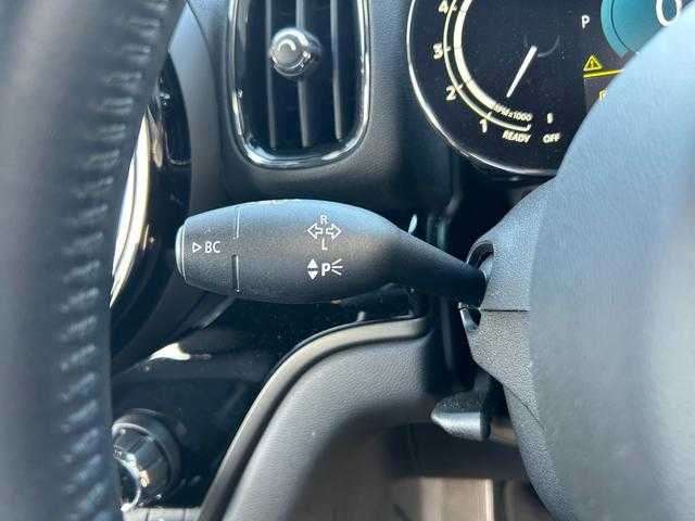 ＭＩＮＩ ＢＭＷ ミニ クロスオーバー クーパー D シャドーED 埼玉県 2021(令3)年 6万km ミッドナイト・ブラック・メタリック 黒革シート/Ａｐｐｌｅ　Ｃａｒ　Ｐｌａｙ/バックカメラ/アクティブクルーズコントロール/パークディスタンスコントロール/シートヒーター/コンフォートアクセス/純正１８インチアルミホイール/ＥＴＣ