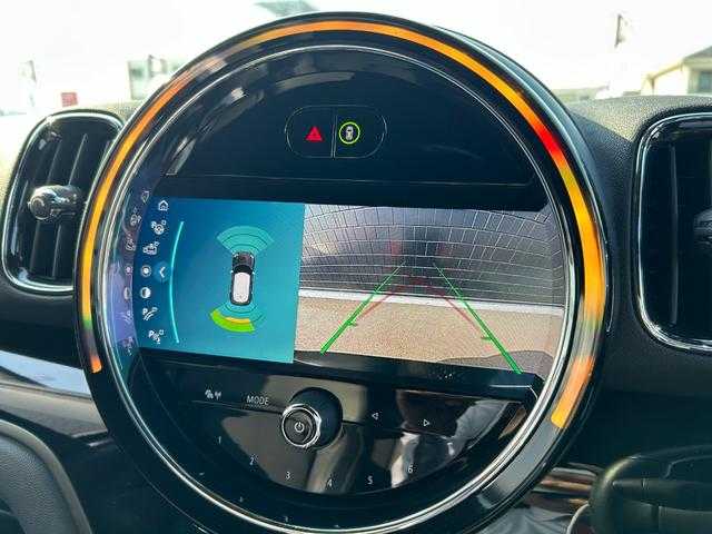 ＭＩＮＩ ＢＭＷ ミニ クロスオーバー クーパー D シャドーED 埼玉県 2021(令3)年 6万km ミッドナイト・ブラック・メタリック 黒革シート/Ａｐｐｌｅ　Ｃａｒ　Ｐｌａｙ/バックカメラ/アクティブクルーズコントロール/パークディスタンスコントロール/シートヒーター/コンフォートアクセス/純正１８インチアルミホイール/ＥＴＣ