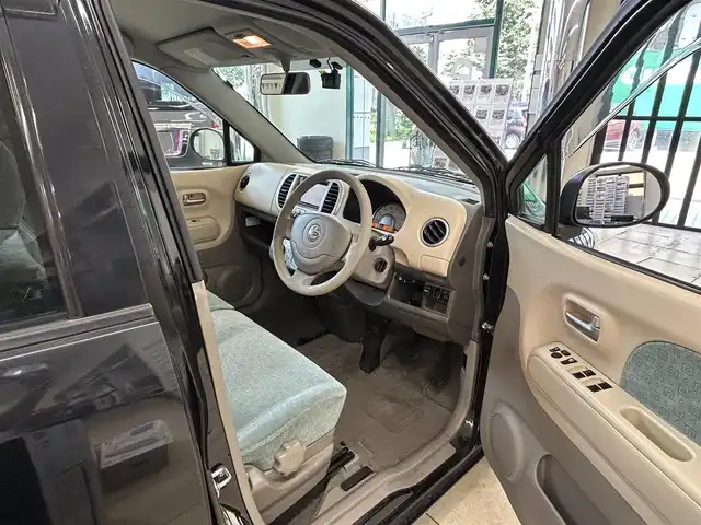 日産 モコ E 東京都 2006(平18)年 6.8万km ブルーイッシュブラック ・ワンオーナー/・ディーラーオプションナビ/（GCX513)/（ワンセグTV/Bluetooth/DVD/CD/USB/AUX/I pod)/・前ドライブレコーダー/（DRY-ST7000)/・電動格納ミラー/・LEDライト/・ライトレベライザー/・リアプライバシーガラス/・フロアマット/・バイザー/・ETC/・社外14インチアルミホイール/・スマートキー/・Wエアバッグ/ABS/・取扱説明書/・保証書
