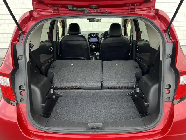 日産 ノート メダリスト 栃木県 2016(平28)年 12.1万km ガーネットレッド Bluetooth/純正ナビ/ワンセグTV/プッシュスタート/ETC/スペアキー/アイドリングストップ/レーンキープアシスト/横滑り防止機能/衝突被害軽減機能/オートライト/ハーフレザーシート/取扱説明書/保証書/記録簿