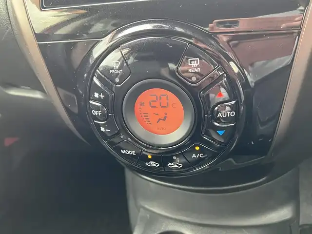 日産 ノート メダリスト 栃木県 2016(平28)年 12.1万km ガーネットレッド Bluetooth/純正ナビ/ワンセグTV/プッシュスタート/ETC/スペアキー/アイドリングストップ/レーンキープアシスト/横滑り防止機能/衝突被害軽減機能/オートライト/ハーフレザーシート/取扱説明書/保証書/記録簿