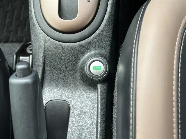 日産 ノート メダリスト 栃木県 2016(平28)年 12.1万km ガーネットレッド Bluetooth/純正ナビ/ワンセグTV/プッシュスタート/ETC/スペアキー/アイドリングストップ/レーンキープアシスト/横滑り防止機能/衝突被害軽減機能/オートライト/ハーフレザーシート/取扱説明書/保証書/記録簿