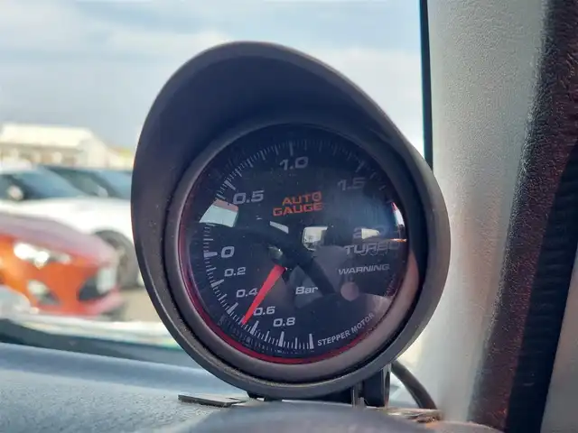 スズキ ジムニー ランドベンチャー 石川県 2017(平29)年 8.6万km ブルーイッシュブラックパール3 ４WD/KENWOODナビ/・フルセグTV/・Bluetooth/サスペンションキット（TANIGICHI）/社外マフラー（Links）/ブースト計（AUTOGAUGE）/純正フロアマット/純正16インチアルミホイール/ハーフレザーシート/シートヒーター/ドアバイザー/電動格納ミラー/リモコンキー