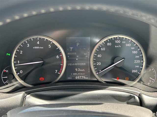 レクサス ＮＸ 200t Iパッケージ 静岡県 2016(平28)年 7万km ソニッククォーツ ユーザー買取車両/純正SDナビ（AM/FM/CD/USB/BT/TV/AUX）/純正3眼LEDヘッドライト/純正18インチAW/ビルトインETC2.0/ドライブレコーダー/サンルーフ/シートヒーター/クルーズコントロール（追従走行有り）/パワーシート（D.N席）/アイドリングストップ/シートヒーター（D.N席）/パドルシフト/パーキングアシスト/ステアリングヒーター