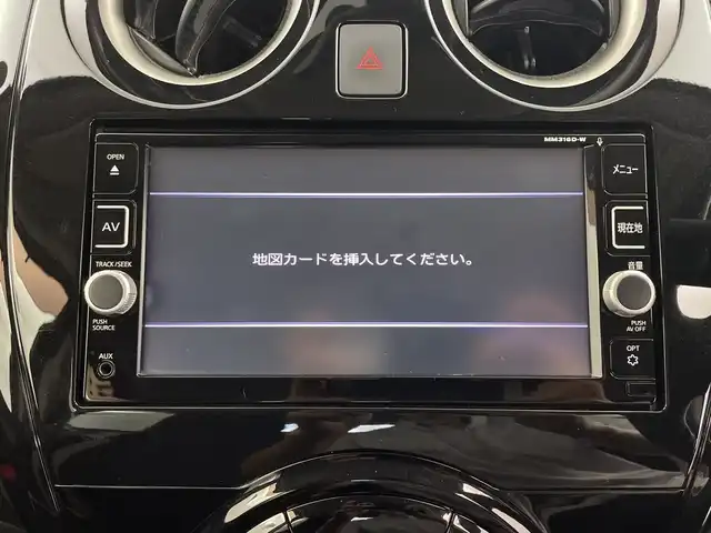 日産 ノート e－パワー X 鹿児島県 2016(平28)年 5.4万km インペリアルアンバーP 純正ナビ/（CD/DVD/BT/フルセグTV）/エマージェンシーブレーキ/レーンキープアシスト/オートライト/スマートキー/プッシュスタート/バックカメラ/電動格納ミラー/シートリフター/ドアバイザー/純正フロアマット/ステアリングスイッチ