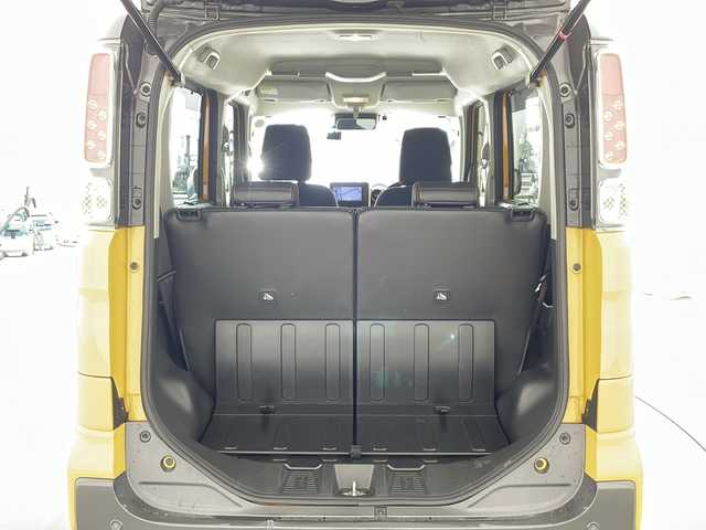スズキ スペーシア ギア HYBRID XZターボ 兵庫県 2021(令3)年 2.5万km アクティブイエロー/ガンメタリック2トーン ・デュアルカメラブレーキサポート/・誤発進抑制機能/・車線逸脱警報機能/・ふらつき警報機能/・先行車発進お知らせ機能/・アダプティブクルーズコントロール/・ハイビームアシスト/・後退時ブレーキサポート/・後方誤発進抑制機能/・LEDヘッドライト/・社外SDナビ（CN-RZ765W）/CD/DVD/SD/BT/フルセグ/・バックカメラ/・ビルトインETC/・両側パワースライドドア/・パドルシフト/・革巻きステアリング/・社外前後ドライブレコーダー/・横滑り防止装置/・クリアランスソナー/・スマートキー
