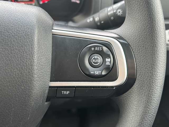 ダイハツ アトレー バン RS 東京都 2023(令5)年 1.7万km パールホワイトⅢ ワンオーナー/9インチスマホ連携ディスプレイオーディオ/・Bluetooth/TV/apple car play/android auto/HDMIソケット/アダクティブクルーズコントロール/アイドリングストップ/横滑り防止装置/盗難防止装置/パワースライドドア/バックカメラ/オートライト/オートエアコン/電動格納ミラー/アッパートレイ/スペアキー1本/ETC/取扱説明書/保証書