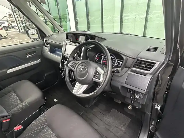 トヨタ タンク カスタムG 香川県 2019(令1)年 3.7万km ブラックマイカメタリック 登録時走行距離36319km/純正SDナビ(NSCN-W68)/→ワンセグ/CD/Bluetooth/AM/FM/両側パワースライドドア/バックカメラ/LEDヘッドライト/クルーズコントロール/オートマチックハイビーム/横滑り防止装置/プリクラッシュセーフティ/レーントレーシングアシスト/前後コーナーセンサー/パワーウィンドウ/コーナーセンサー/ドライブレコーダー/ETC/スマートキー/プッシュスタート