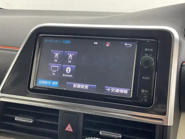 トヨタ シエンタ G 群馬県 2016(平28)年 6.2万km ホワイトパールクリスタルシャイン 純正ナビ　フルセグＴＶ　バックカメラ　両側電動スライドドア　ビルトインＥＴＣ　ＬＥＤヘッドライト　ヘッドライトレベライザー　スマートキー　革巻きステアリング　横滑り防止装置　アイドリングストップ　禁煙