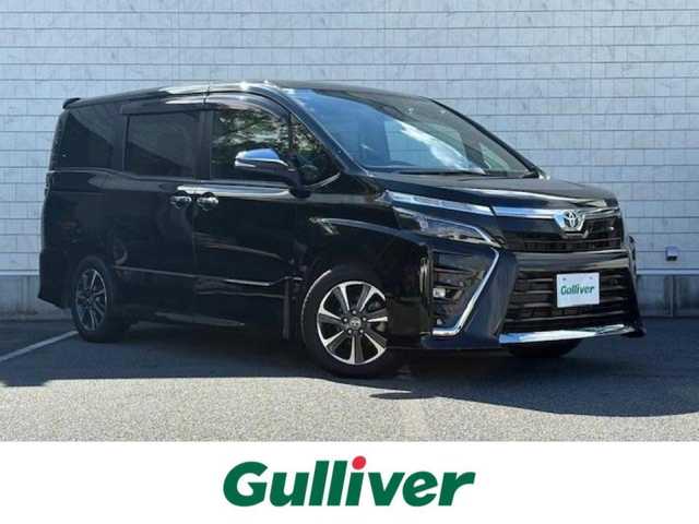 トヨタ ヴォクシー ZS 煌Ⅲ 大阪府 2021(令3)年 5万km ブラック 純正9型ナビ/フルセグ/両側パワースライドドア/トヨタセーフティセンス/クリアランスソナー/デジタルインナーミラー/ビルトインETC/ハーフレザーシート/LEDヘッドライト/純正アルミホイール/プッシュスタート/スマートキー