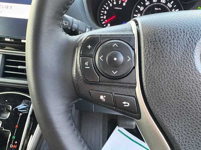 トヨタ ヴォクシー ZS 煌Ⅲ 大阪府 2021(令3)年 5万km ブラック 純正9型ナビ/フルセグ/両側パワースライドドア/トヨタセーフティセンス/クリアランスソナー/デジタルインナーミラー/ビルトインETC/ハーフレザーシート/LEDヘッドライト/純正アルミホイール/プッシュスタート/スマートキー