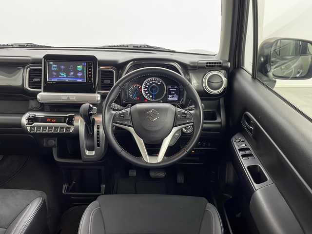 スズキ クロスビー HYBRID MZ 愛知県 2021(令3)年 3.2万km タフカーキパールメタリック/ブラック2トーン  ワンオーナー/ 純正メーカーオプションナビ　/ CD DVD フルセグTV Bluetooth USB SD FM AM/ アダプティブクルーズコントロール / スズキセーフティサポート/ デュアルカメラブレーキサポート/ 前方後方誤発進抑制/ 車線逸脱警報 / 標識認識機能 / 先行車発進お知らせ / ヒルホールドアシスト/ リアパーキングセンサー/ パドルシフト/ ＬＥＤオートヘッドライト/ オートハイビームシステム / 純正フォグランプ / ハーフレザーシート/ シートヒーター/ ビルトインETC/ 前後ドライブレコーダー/ 純正フロアマット / シートバックテーブル/ ISOFIX/ 保証書/ 取扱説明書/ スマートキー/ スペアキー